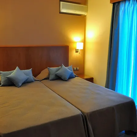Hotel Sandys And Log Psalidi (Kos)